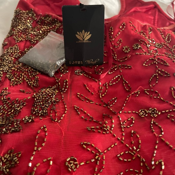 Lotus Thread Prom Gown - Picture 4 of 5